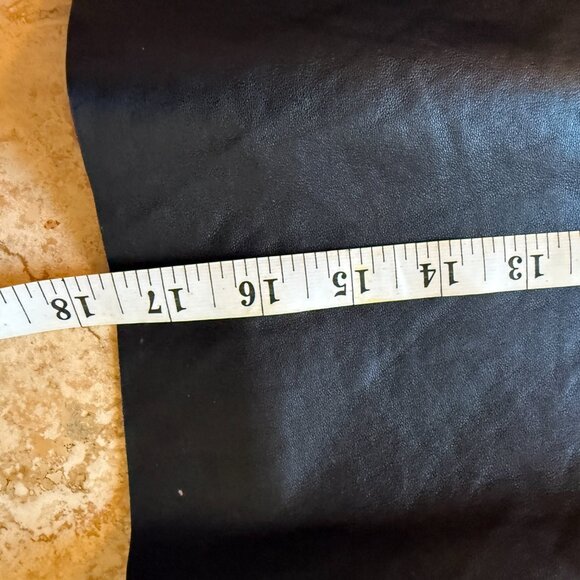 Milly Black Leather miniskirt, size small - Picture 5 of 6